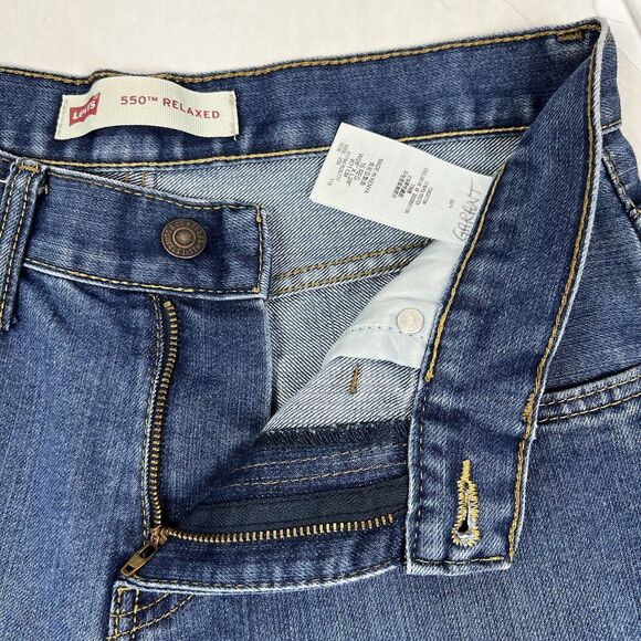 Levi’s 550 Relaxed Fit Medium Wash Straight Leg Crop Mom Jeans Women's 16 Reg - Picture 7 of 12